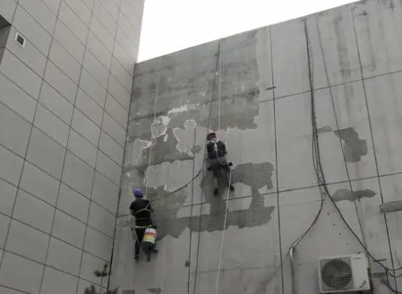 柳州市楼顶漏水维修公司分享下柳州市外墙防水的注意事项